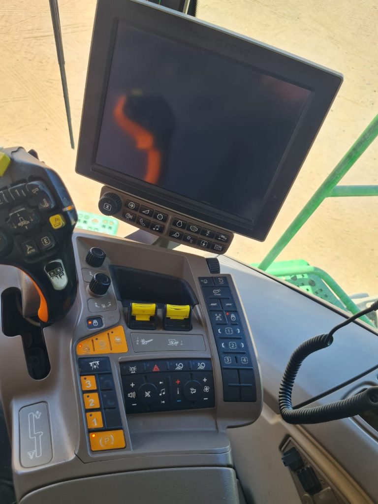 John Deere - S760 Combine Harvester - For Sale at AFGRI Equipment ...