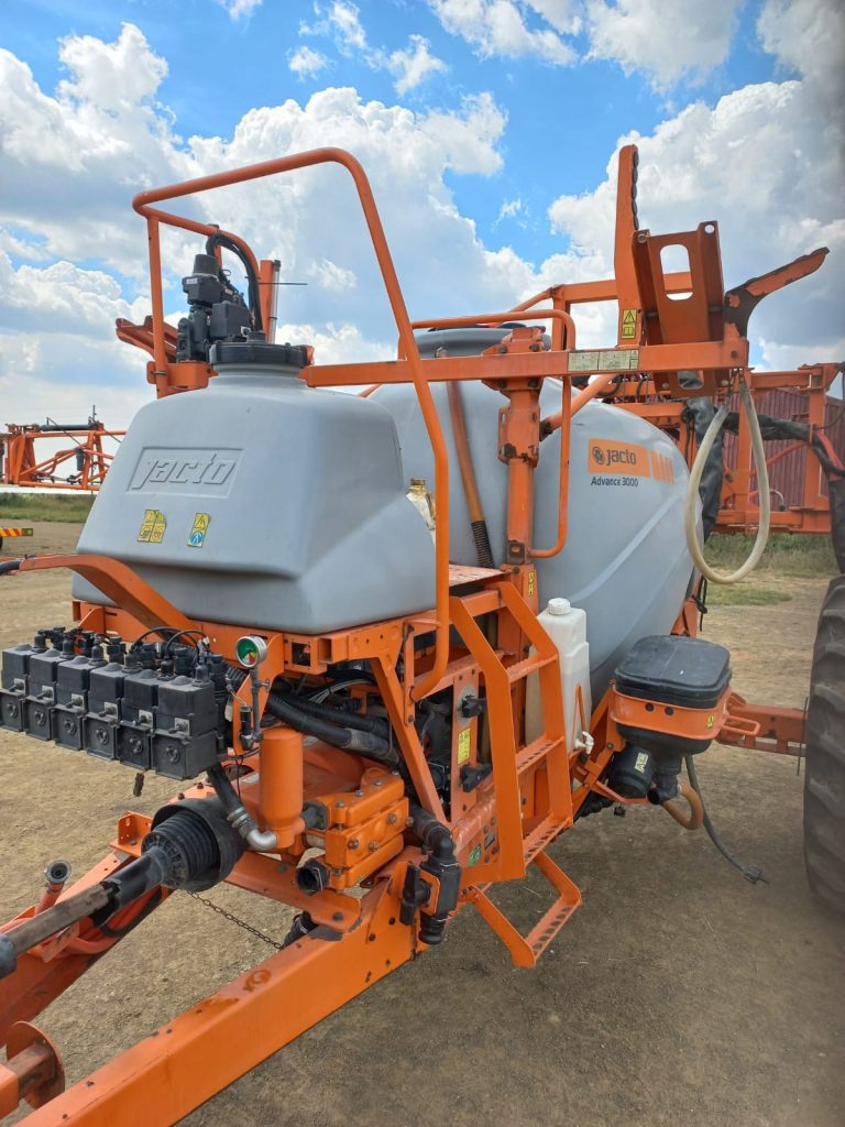 Jacto AM24 Sprayer For Sale at AFGRI Equipment (Bethal)