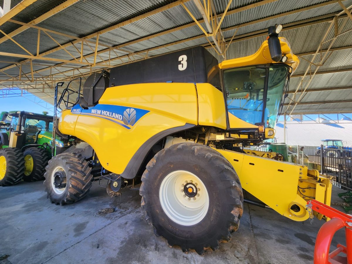 New Holland - CR6.80 Combine Harvester- (Bethlehem)