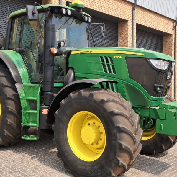 JOHN DEERE - 6175M MFWD CAB - (Polokwane)