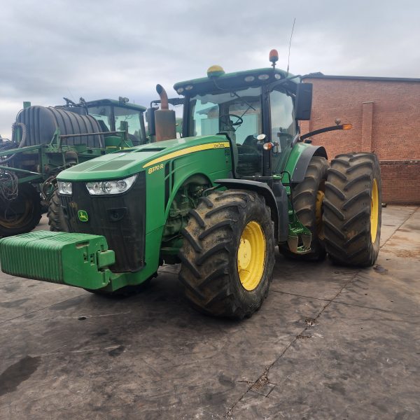 John Deere - 8R 370 Tractor- (Middelburg)