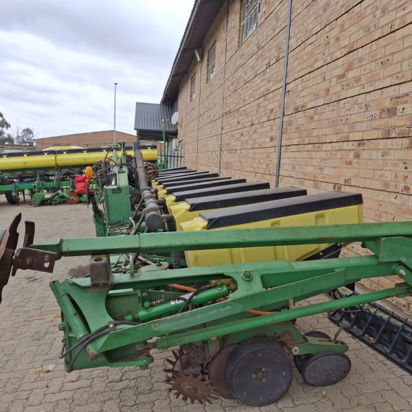 John Deere - 1720 Planter - (Standerton)