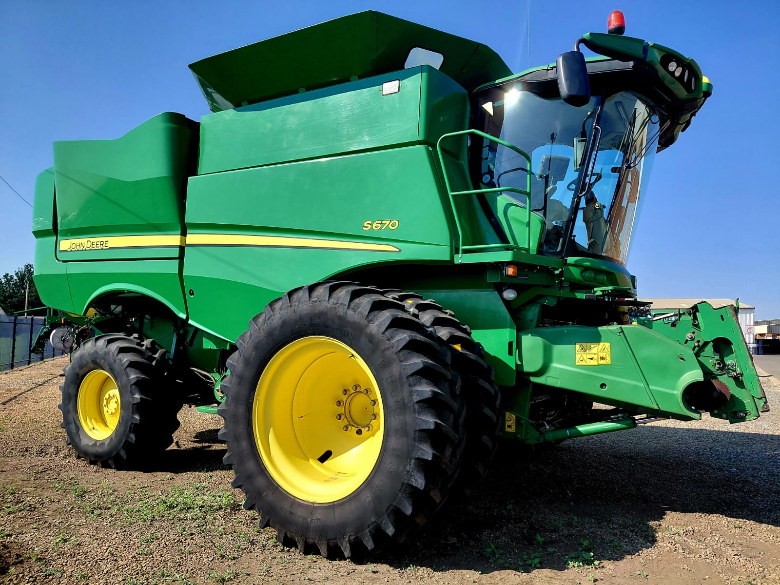 John Deere - S670 Combine Harvester - For Sale at AFGRI Equipment (Delmas) - 3/4 Front View