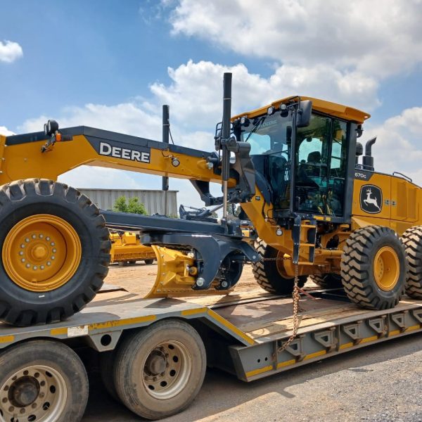 John Deere - 670G Motor Grader - (Vredendal)