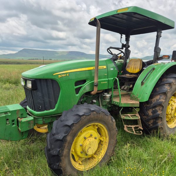 John Deere - 5090E Tractor - (Standerton)