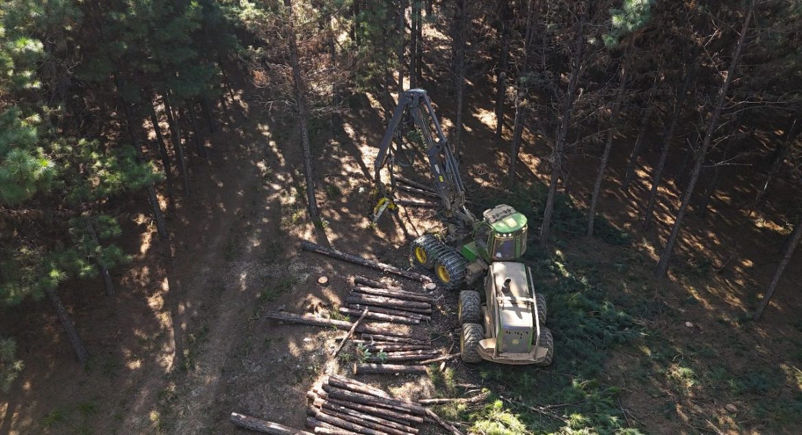 John Deere 1210G Forwarder