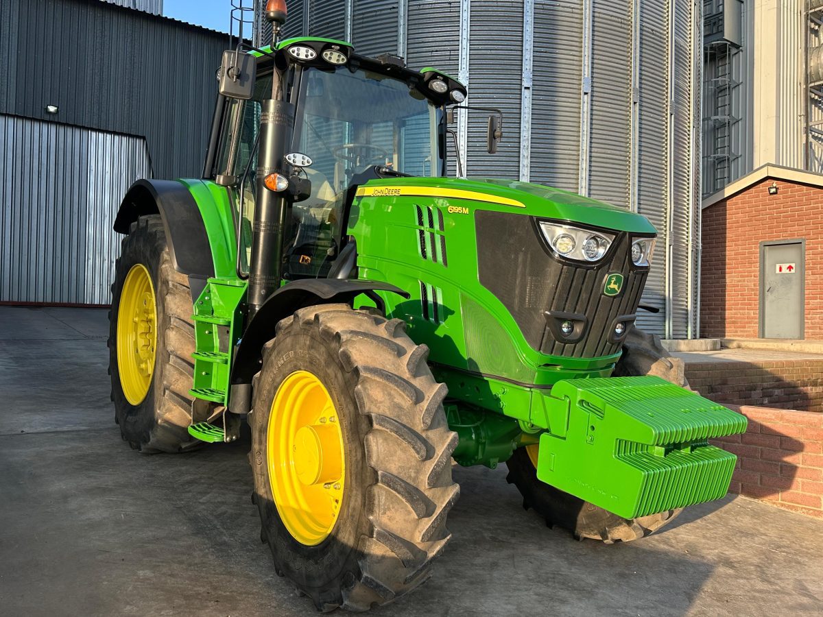John Deere - 6195M AUTOTRACK READY - (Bethlehem)