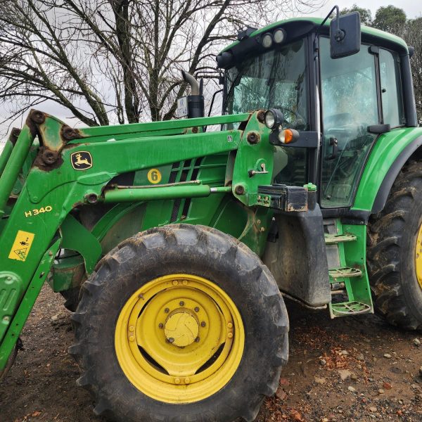 John Deere - 6110M Cab + Loader - (Harrismith)