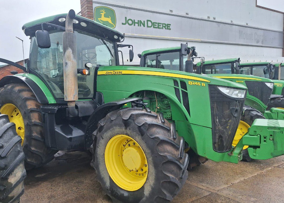 John Deere - 8245R Tractor - (Kokstad)
