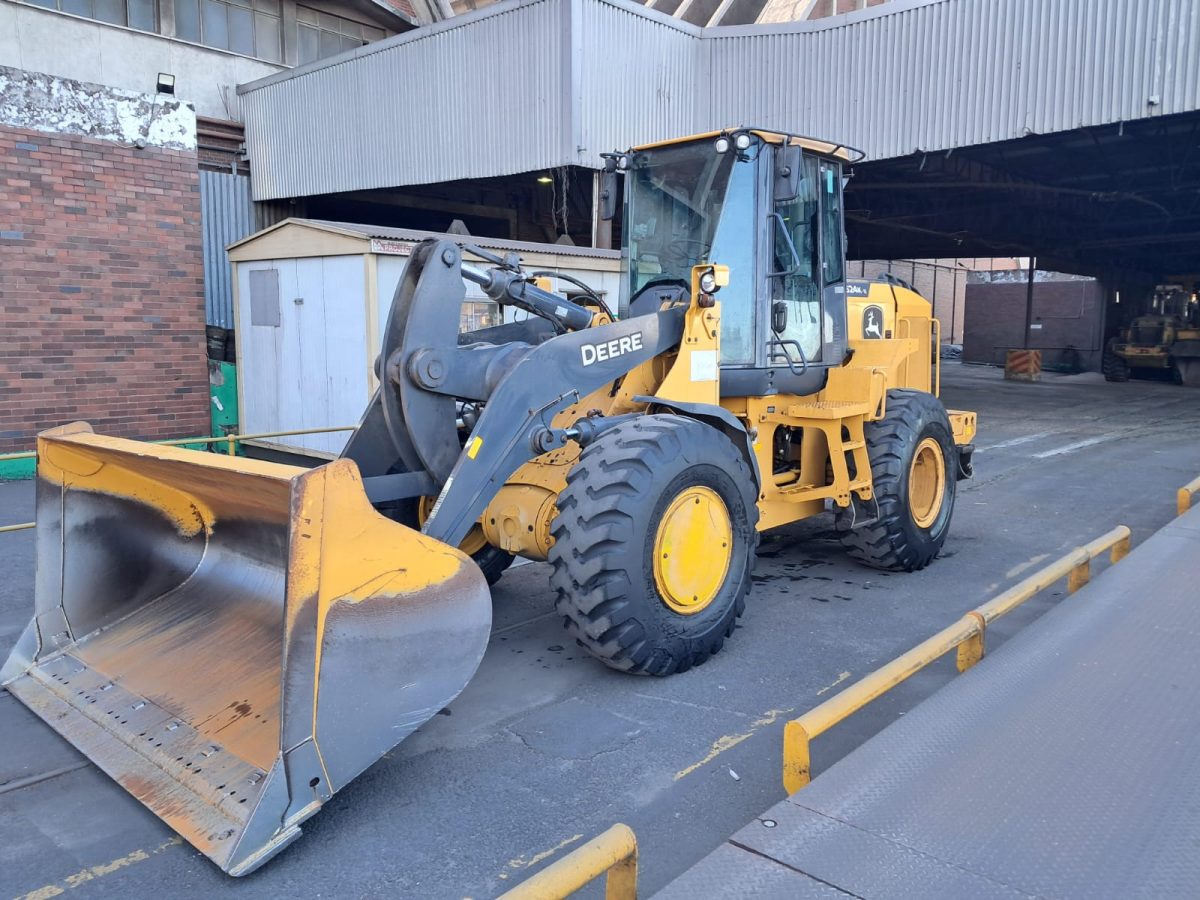 John Deere - 624K-II Wheeled loader - Durban
