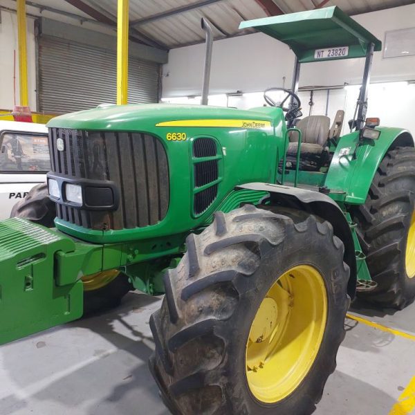 John Deere - 6630 MFWD OOS PR - For Sale at AFGRI Equipment (Salt Rock) - 3/4 Front View