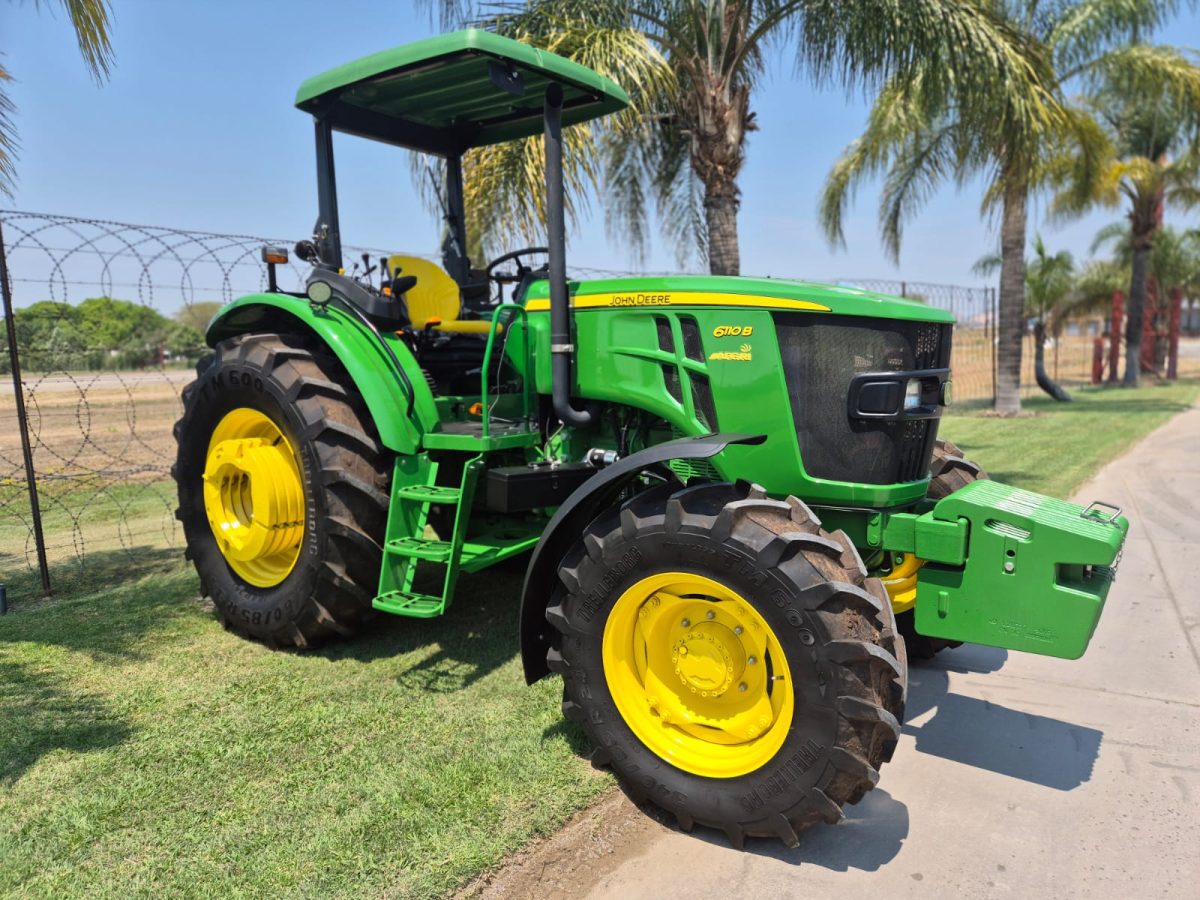 John Deere - 6110B Tractor - For Sale at AFGRI Equipment (Brits) - 3/4 Front view 2