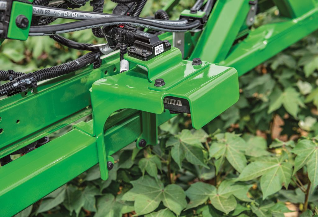 John-Deere-612R-Self-Propelled-Sprayer-Nozzle