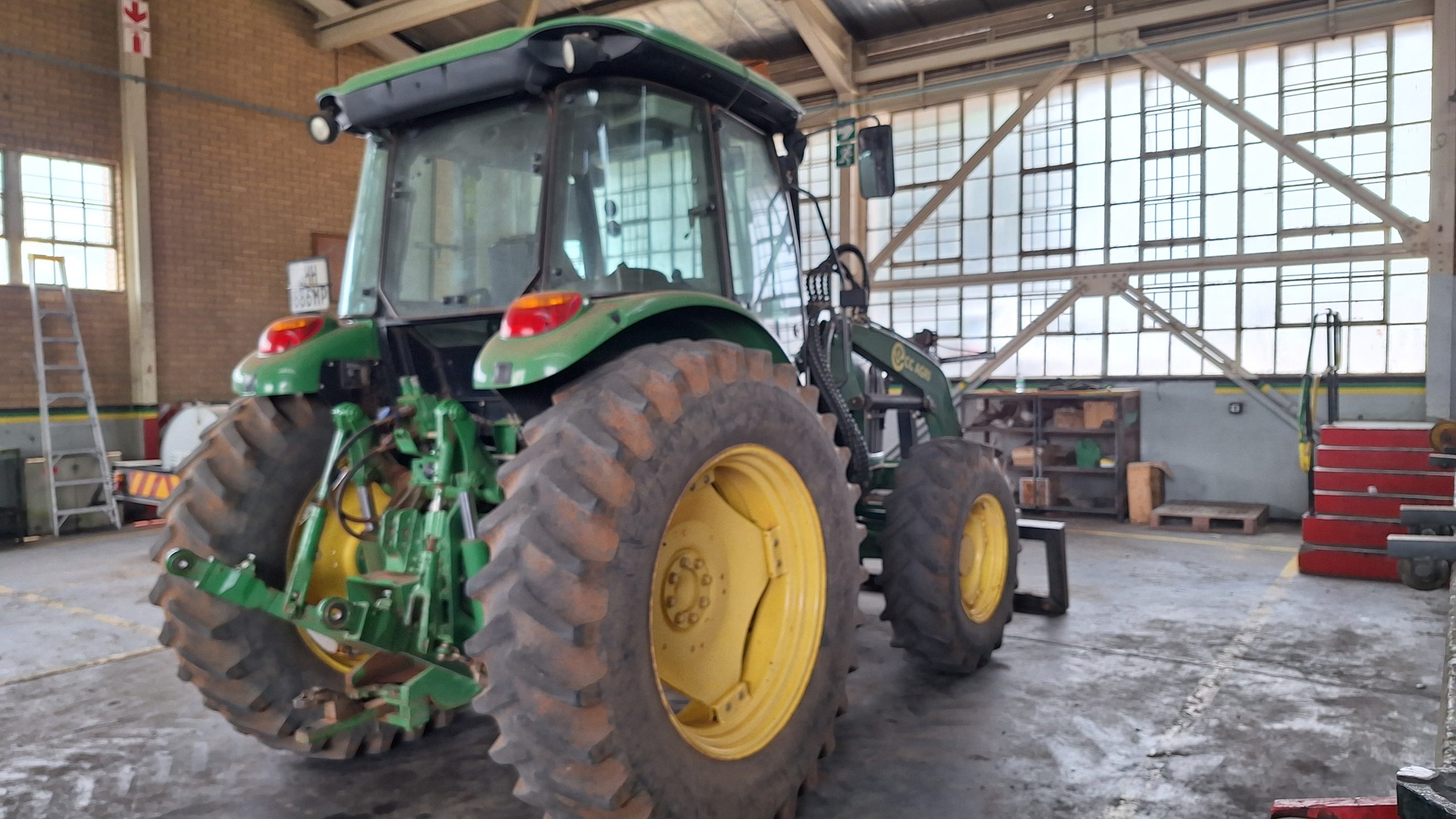 John Deere - 6130D Tractor - For Sale AFGRI Equipment (Bethal) - 3/4 Back View (2) John Deere - 6130D Tractor - For Sale AFGRI Equipment (Bethal) - 3/4 Back View (2)