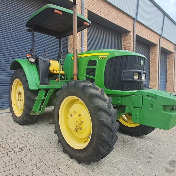 John Deere - 6330 Tractor - For Sale at AFGRI (Polokwane) - Right Front