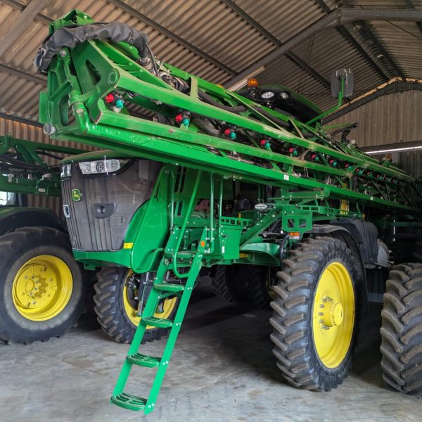 John Deere - R4038 Self-Propelled Sprayer - For Sale AFGRI Equipment (Malmesbury)