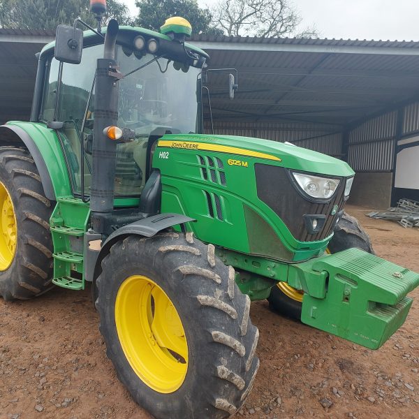 John Deere - 6125M MFWD Tractor - For Sale at AFGRI Equipment (Empangeni)