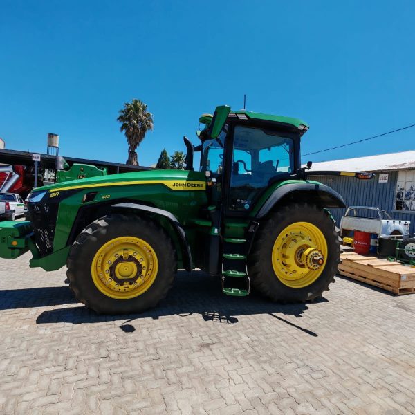 John Deere - 8R 410 Tractor - For Sale at AFGRI Equipment (Marquard)
