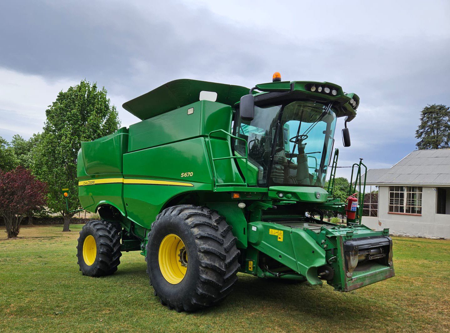 John Deere - S670 STS Combine - For Sale at AFGRI Equipment (Kokstad)