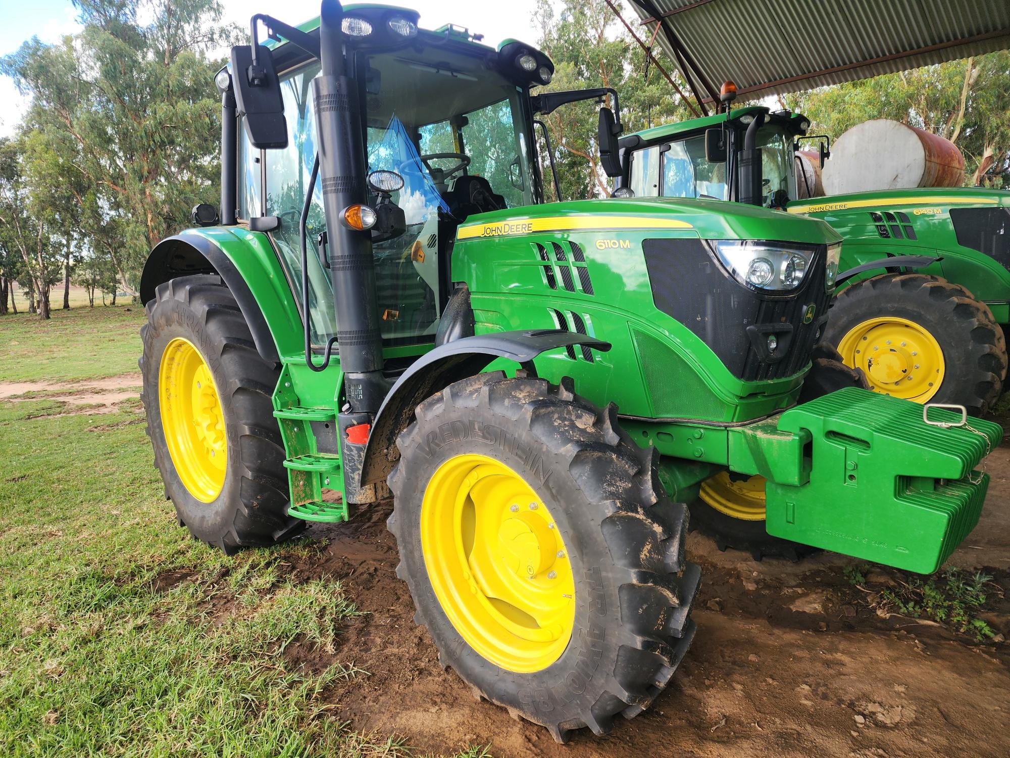 John Deere - 6110M MFWD Tractor - For sale at AFGRI (Harrismith)
