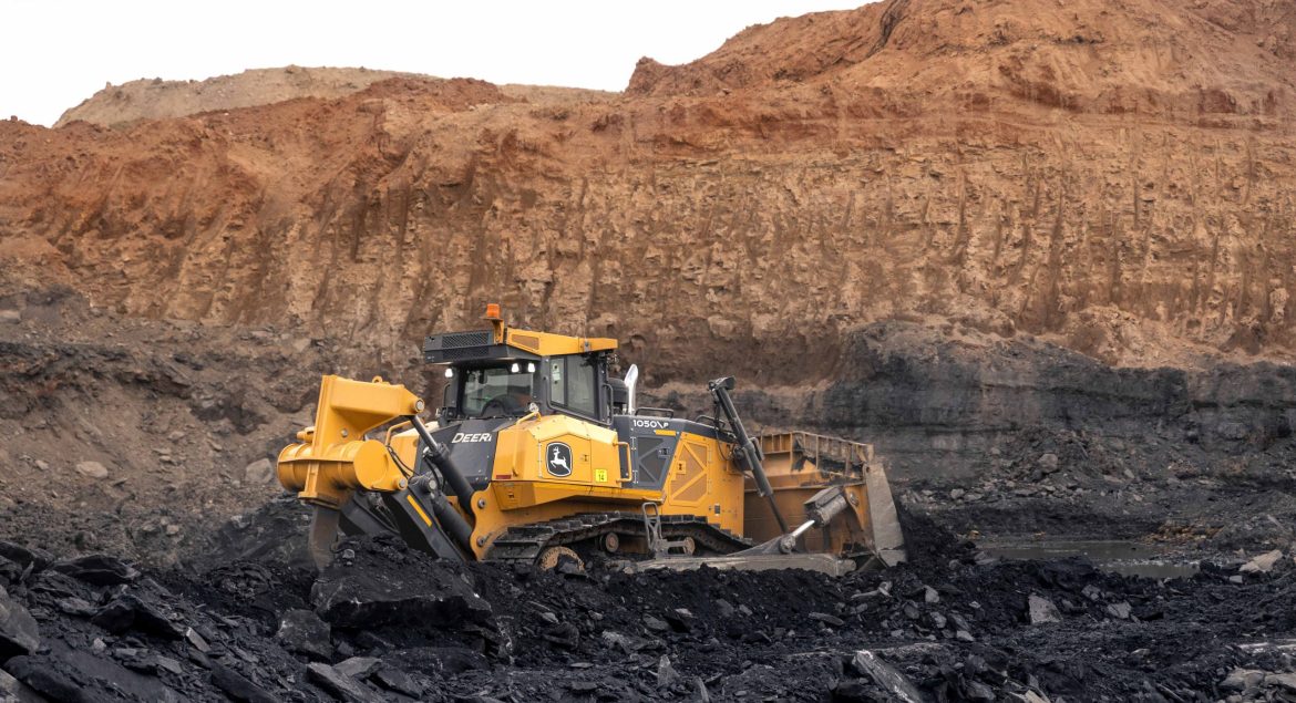 John Deere 1050 P-Tier Dozer_At_Worksite