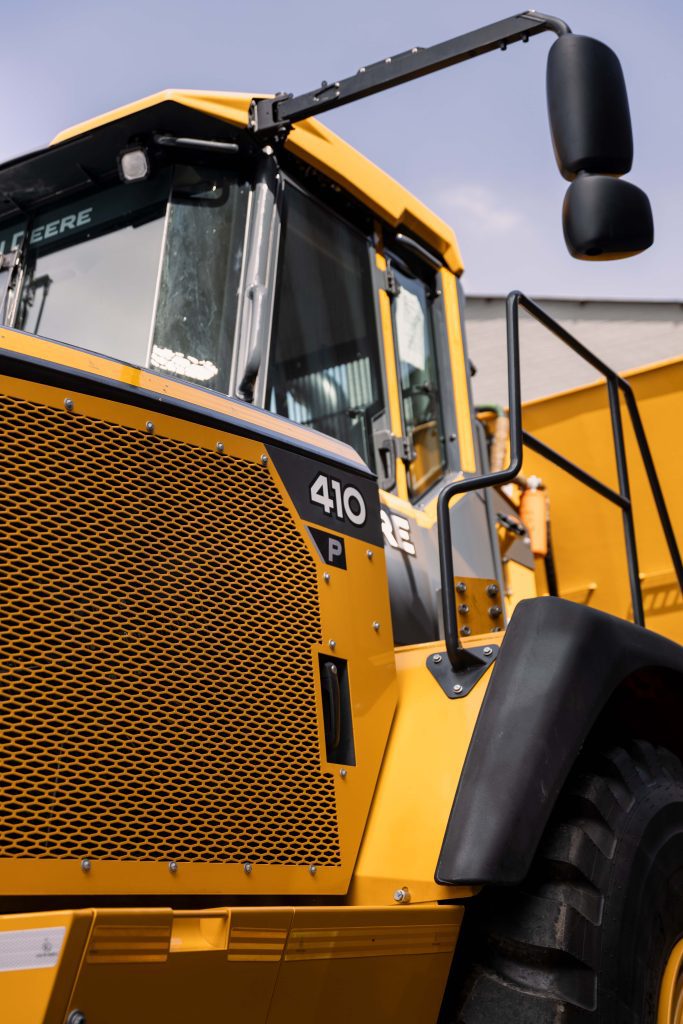 Custom John Deere 410 P-Tier ADT