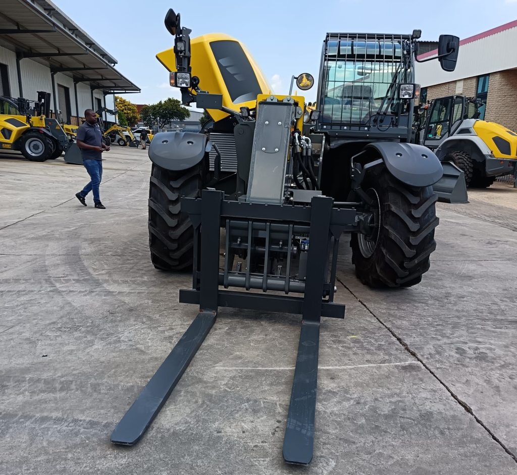 Industrial material handling with Wacker Neuson equipment