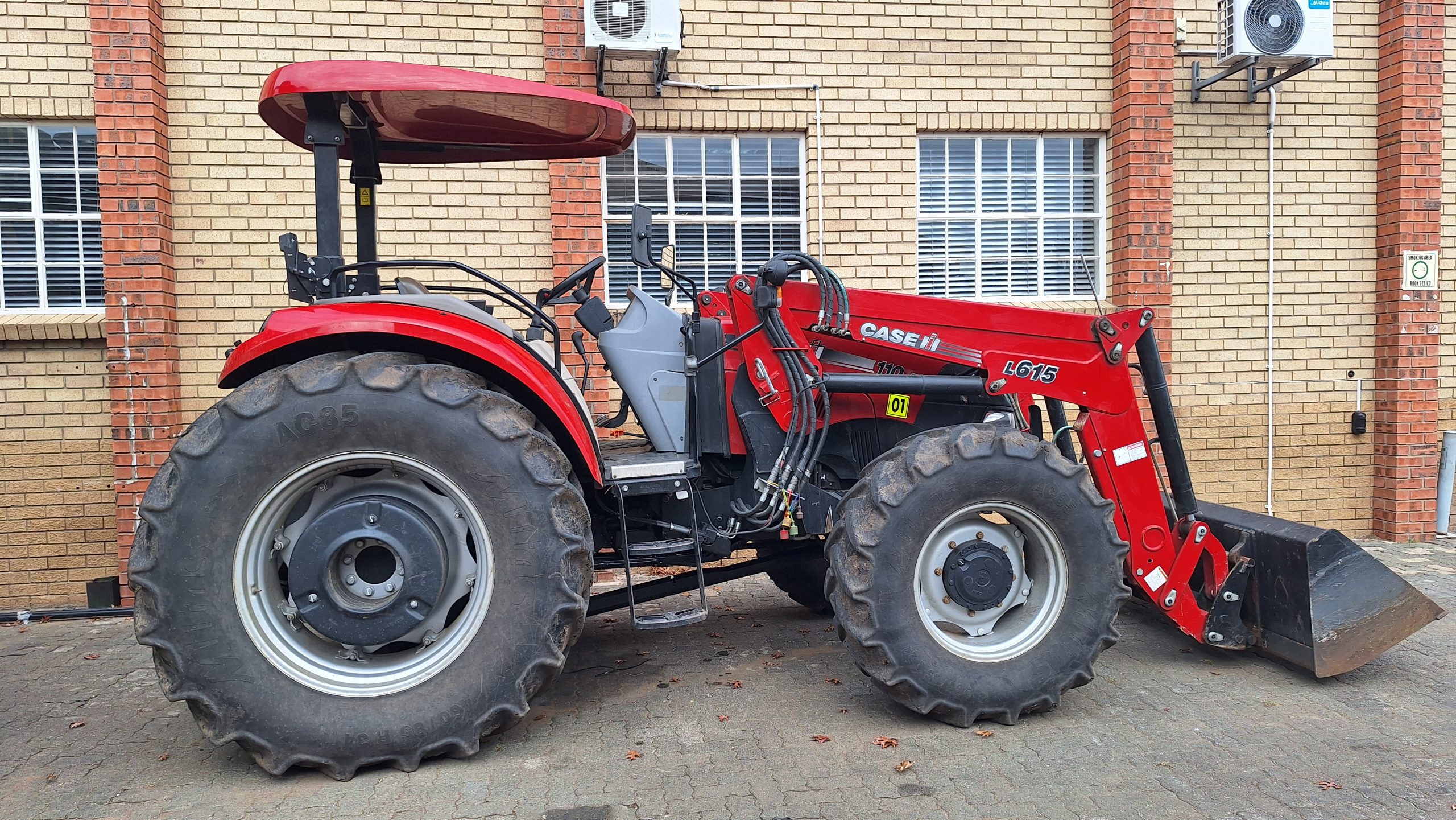 Case - JX110 Tractor - For Sale AFGRI Equipment (Bethal)