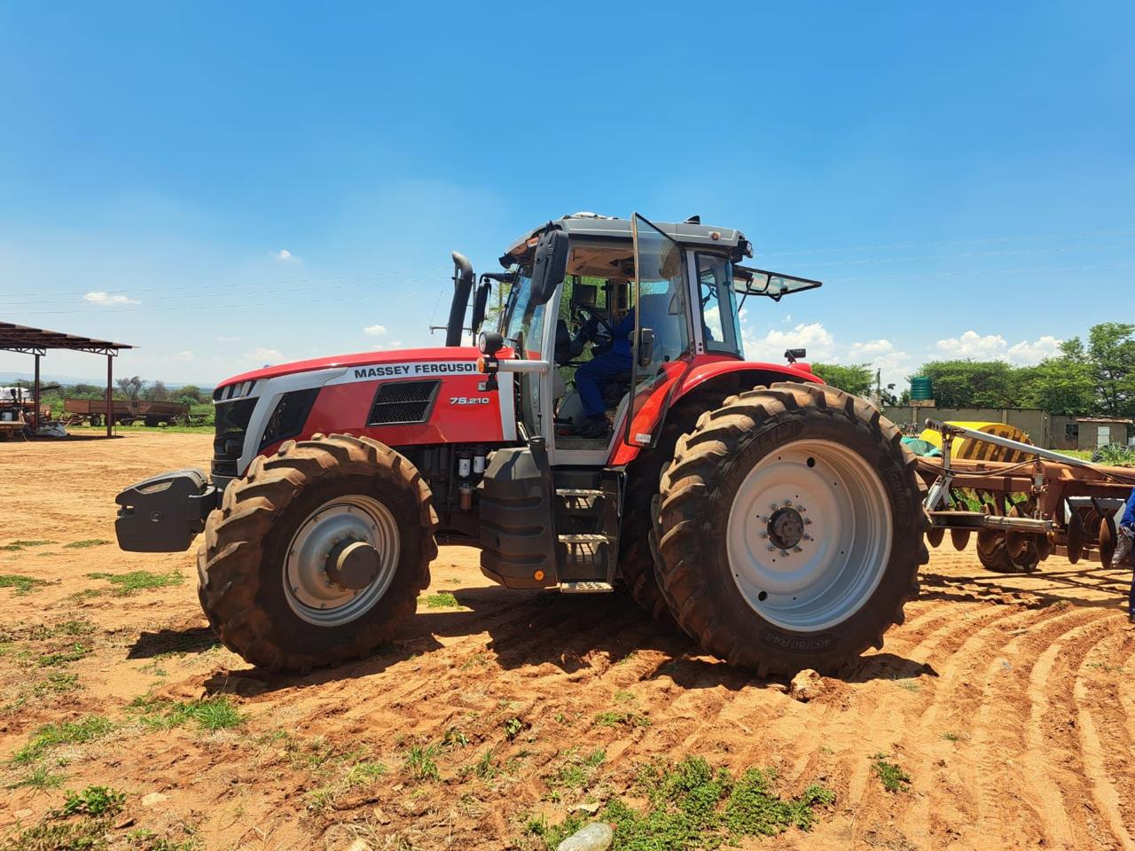 Massey Ferguson - 7S.210 Tractor - For Sale at AFGRI Equipment (Marble Hall)