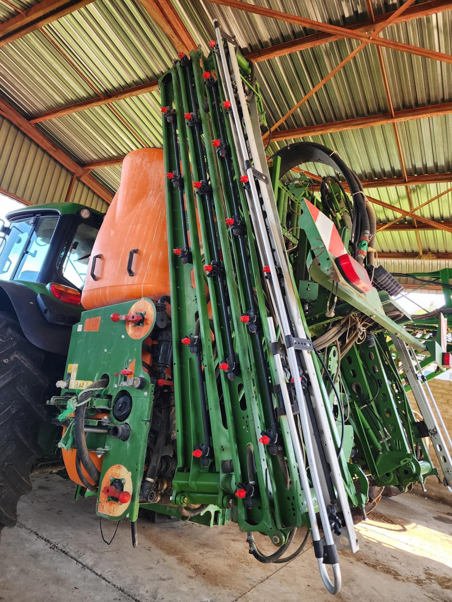 Amazone - UF 1801 24M Mounted Sprayer - For sale at AFGRI (Harrismith)