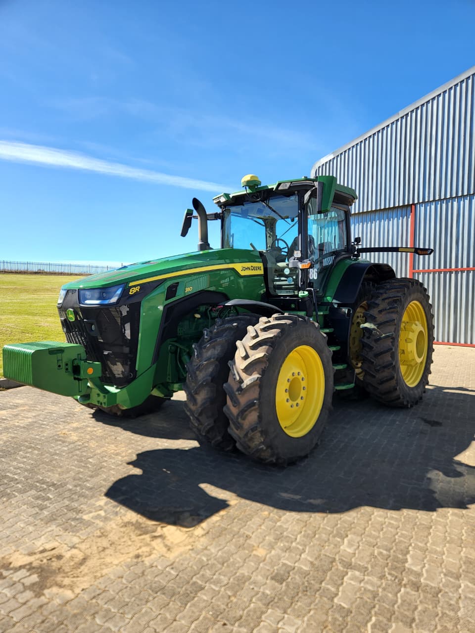 John Deere - 8R310 Tractor - For Sale at AFGRI Equipment (Bethlehem)