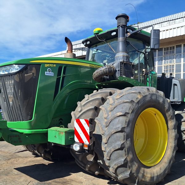 John Deere - 9570R Tractor - For Sale AFGRI Equipment (Bethal)