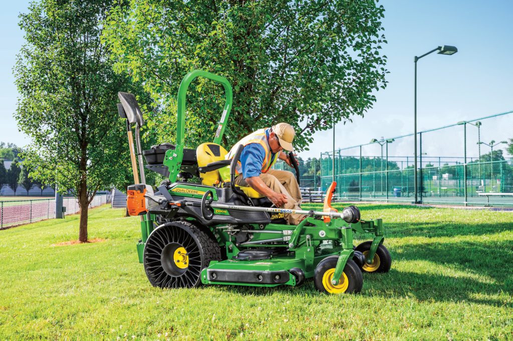 John Deere Z930 mower operating on a sports club property in South Africa.