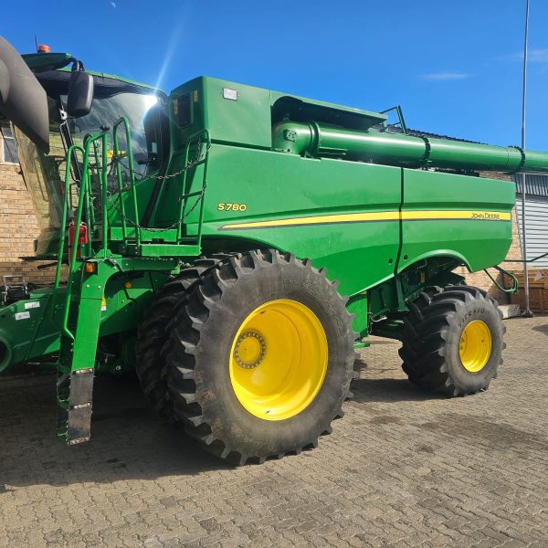 John Deere - S780 4WD Combine - For Sale AFGRI Equipment (Standerton)