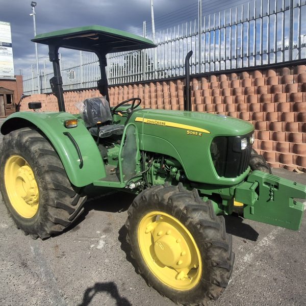 John Deere - 5065E 4WD Tractor - For Sale at AFGRI (Bellville)
