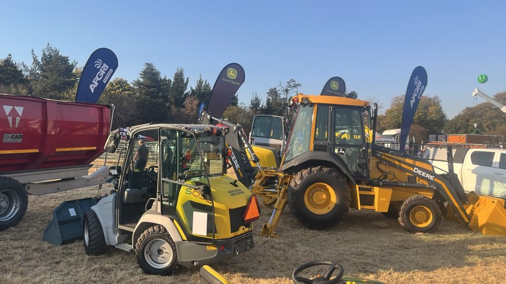John Deere 310 P-Tier Backhoe Loader and Wacker Neuson compact construction equipment on display at KragDag 2026.