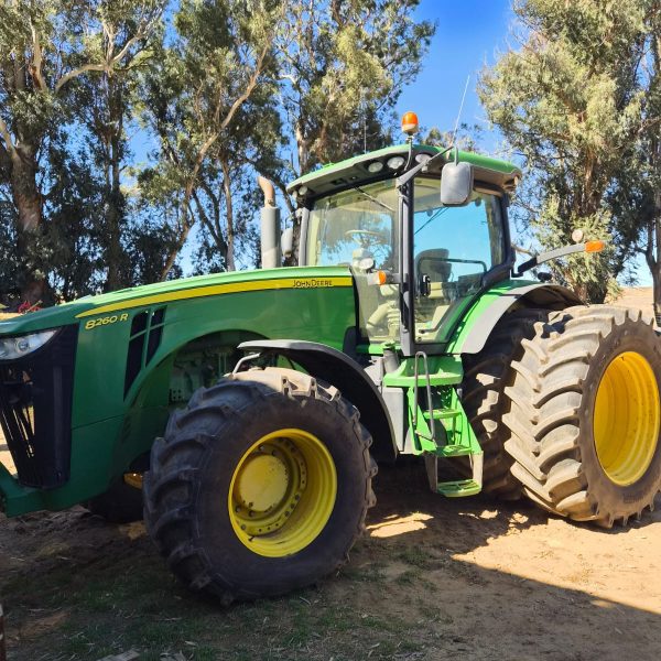 John Deere - 8260R Tractor - For Sale AFGRI Equipment (Bethlehem)