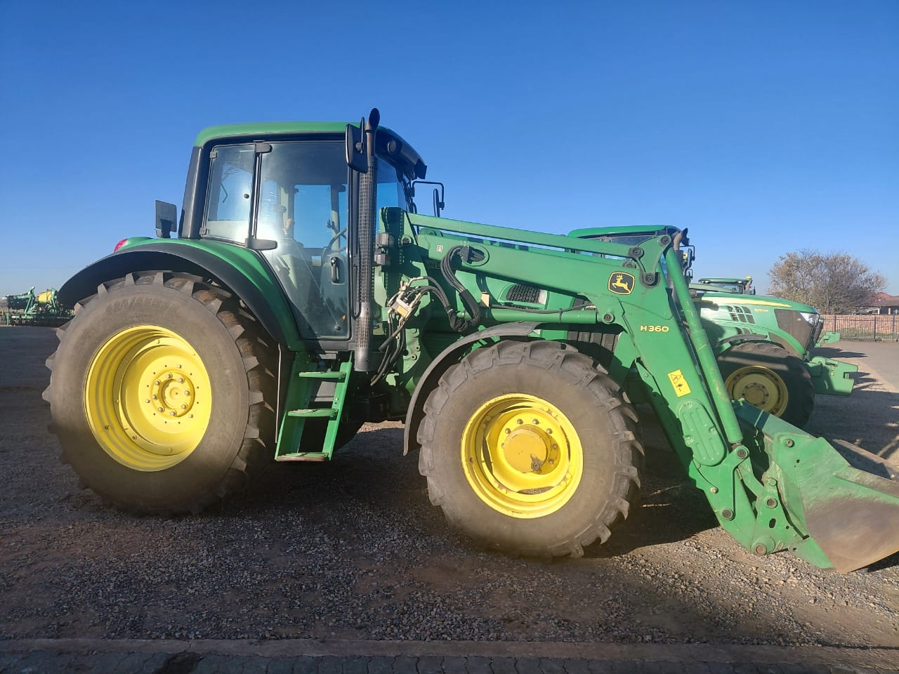 John Deere - 6930 Tractor - For Sale at AFGRI Equipment (Delmas)