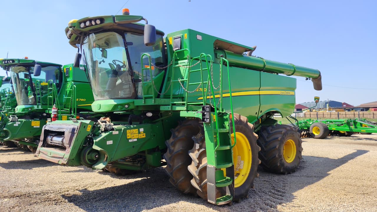 John Deere - S780 Combine Harvester - For Sale at AFGRI Equipment (Delmas) (2)